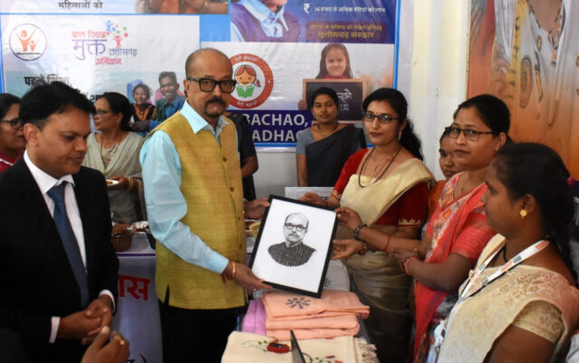 1743520878_7e3233a9035d25fc32f2