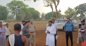 वन मंत्री श्री केदार कश्यप ने दहिकोंगा तेंदूपत्ता फड़ का किया निरीक्षण