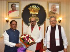 मुख्यमंत्री श्री विष्णु देव साय ने राज्यपाल श्री रमेन डेका से की सौजन्य भेंट