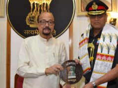 राज्यपाल डेका से लेफ्टिनेट जनरल अनिंद्या सेनगुप्ता ने की सौजन्य भेंट