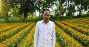 फूलों की खुशबू से महकी किस्मत ईश्वरचरण पैकरा का