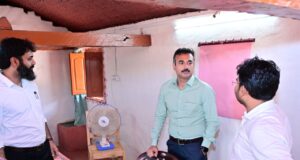 प्रभारी सचिव अंकित आनंद ने केरे गांव के होमस्टे का किया अवलोकन