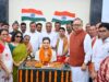 विधानसभा अध्यक्ष डॉ. रमन सिंह ने किया छत्तीसगढ़ महतारी और शहीद खोण्डे की प्रतिमा का अनावरण