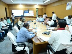 उप मुख्यमंत्री विजय शर्मा ने पुनर्वास एवं नक्सल प्रभावित परिवारों के लिए संचालित योजनाओं की समीक्षा की